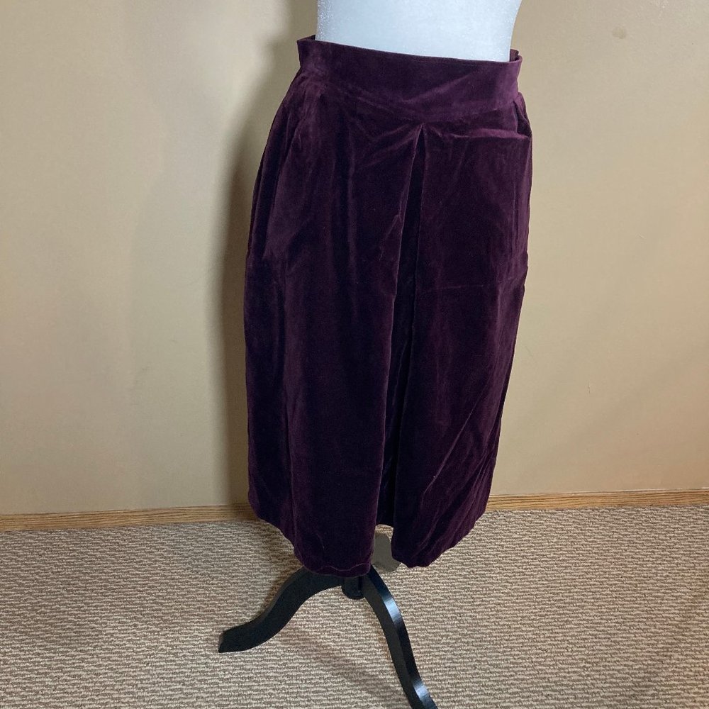 Women's Velvet A-Line Skirt in Deep Plum